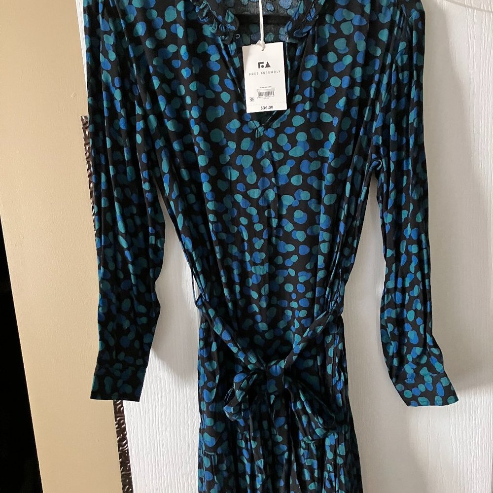 Assorted dresses - size small